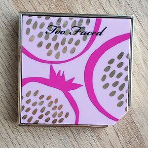 Too Faced Fruit Cocktail blush duo - plumagranate